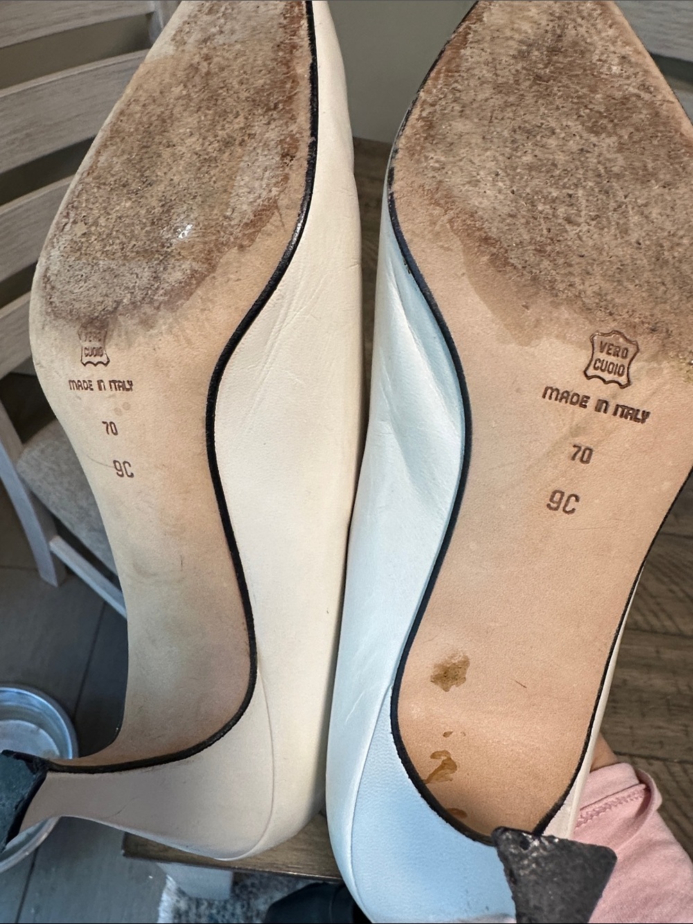 Via Spiga Ivory Pointed-Toe Leather Pumps - Picture 4 of 4